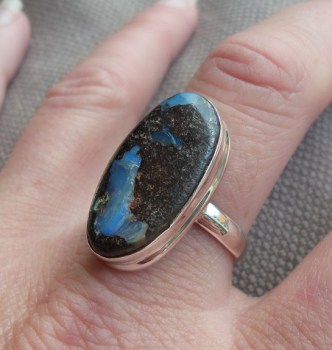 Zilveren ring gezet met Boulder Opaal ring maat 19.7 mm